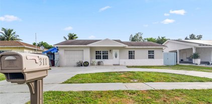 311 Sw 79th Way, North Lauderdale