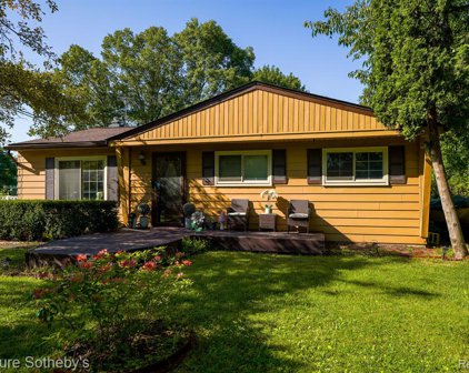 6214 ANDERSONVILLE, Waterford Twp
