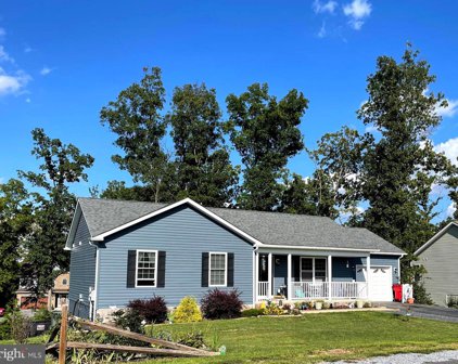 525 Basin Dr, Inwood
