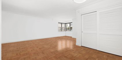20 E 9th  Street Unit 3N, New York