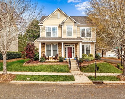 15700 Seafield  Lane, Huntersville