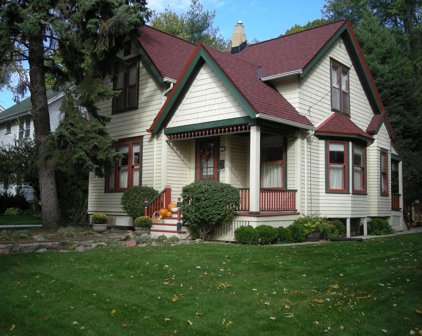 1726 North 83rd Street, Wauwatosa