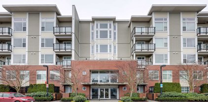 15956 86a Avenue Unit 319, Surrey