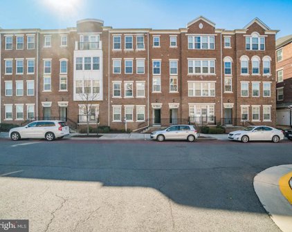 3057 Rittenhouse Cir Unit #68, Fairfax
