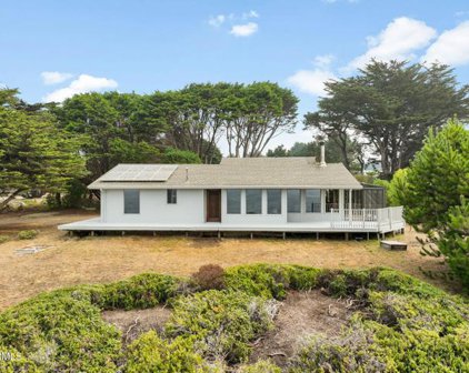 34251 Pacific Reefs Road, Albion