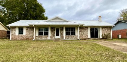 6175 Kimbrough Boulevard, Biloxi