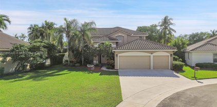 228 Fairmont Way, Weston