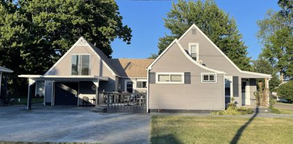 11026 Tecumseh, Lakeview