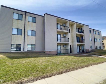 103 W Bismarck Expy, Bismarck