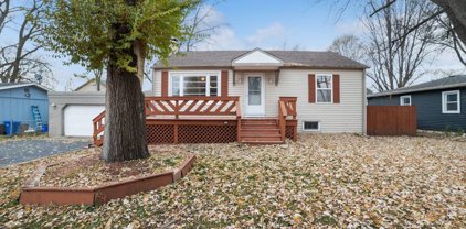 137 Beck Avenue, South Elgin