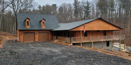 285 Deer Rd, Fawn Grove