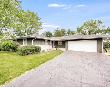6670 Wing Road, Yorkville