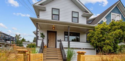 1217 Seventh Avenue, New Westminster