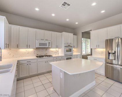 2340 Valley Cottage Avenue, Henderson