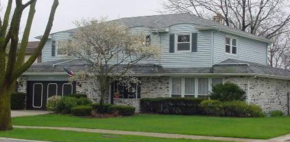 19 W Brookwood Drive, Arlington Heights