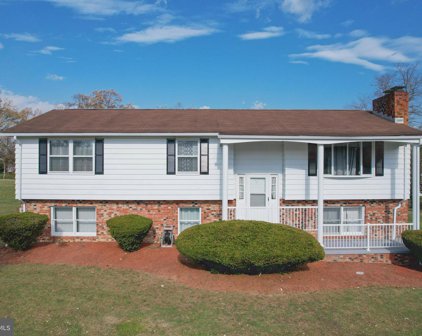 445 Shickle Ln, Inwood