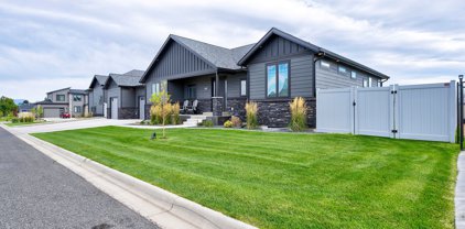 1425 Essentia Way, Helena
