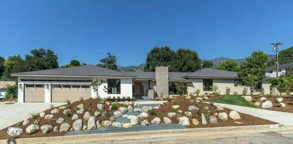 1911 LYANS Drive, La Canada Flintridge