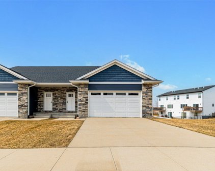 1147 Leann  Circle, North Liberty