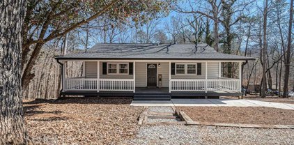 240 Pine, Dahlonega