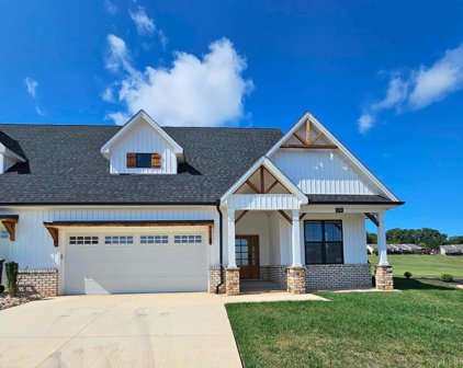 1096 Titleist Drive, Forest