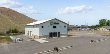 4771 Van Giesen St, West Richland