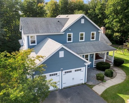 574 Osgood St, North Andover