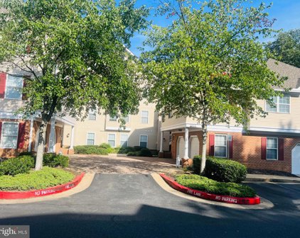 5814 Wyndham Cir E Unit #202, Columbia