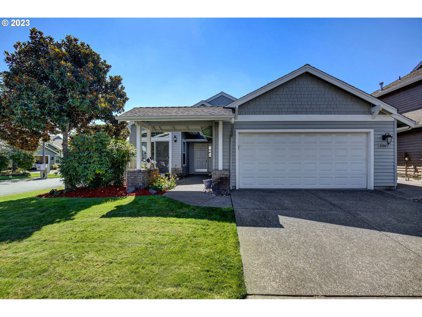 5867 WESTLAKE N LOOP, Keizer