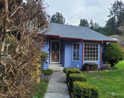 5036 Beach Way NE, Olympia