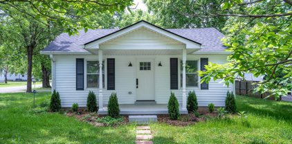 1002 West St, Lebanon