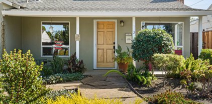 112 F ST, Redwood City