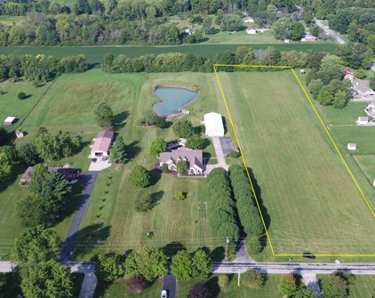 300 W North Street, Greenfield