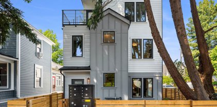 6761 25th Avenue NW, Seattle