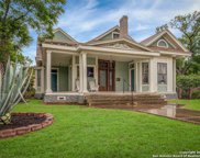 320 E Courtland Pl, San Antonio image