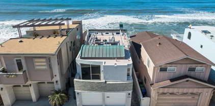 1719 S Pacific St, Oceanside
