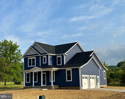 7192 Academy Rd, Warrenton