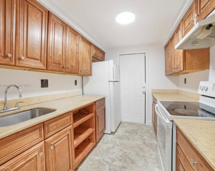 1530 Ne 136th Unit #16, North Miami