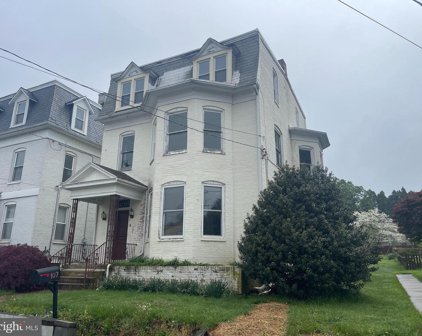 107 S Walnut St, Dallastown