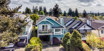 978 Habgood Street, White Rock
