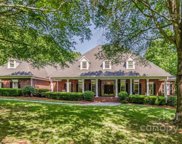 4920 Parview S Drive, Charlotte image