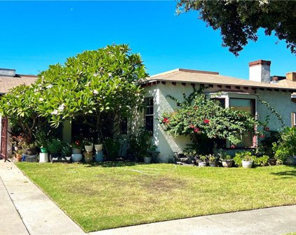 6919 Prospect Avenue, Bell