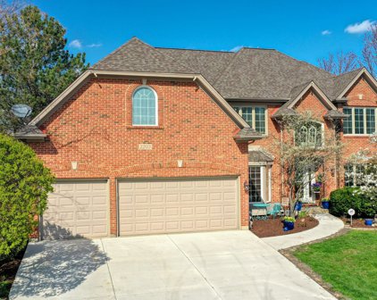 2203 Stowe Circle, Naperville