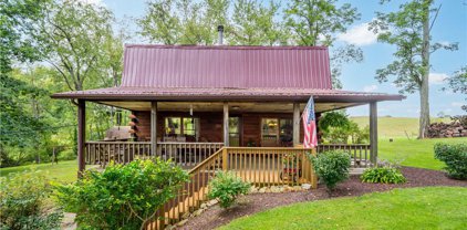 1646 Millers Run Rd, Mt. Pleasant