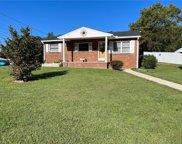 901 Hunter Drive, Mount Airy image
