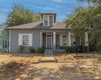 210 Adams Avenue, Tyler
