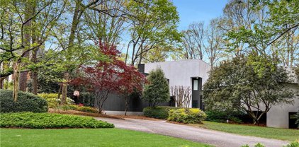 13 Heards Overlook, Sandy Springs