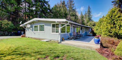 22845 Lake Terrace Lane, Mount Vernon