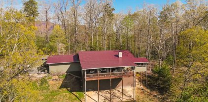 1956 Penny Way, Sevierville