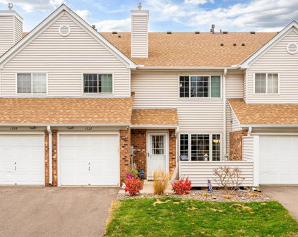 1227 Bay Cove Unit #36, White Bear Lake